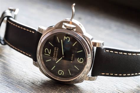 Panerai PAM560 for Sale 